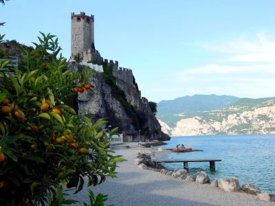 Guarnati Apartments on the beach of Malcesine